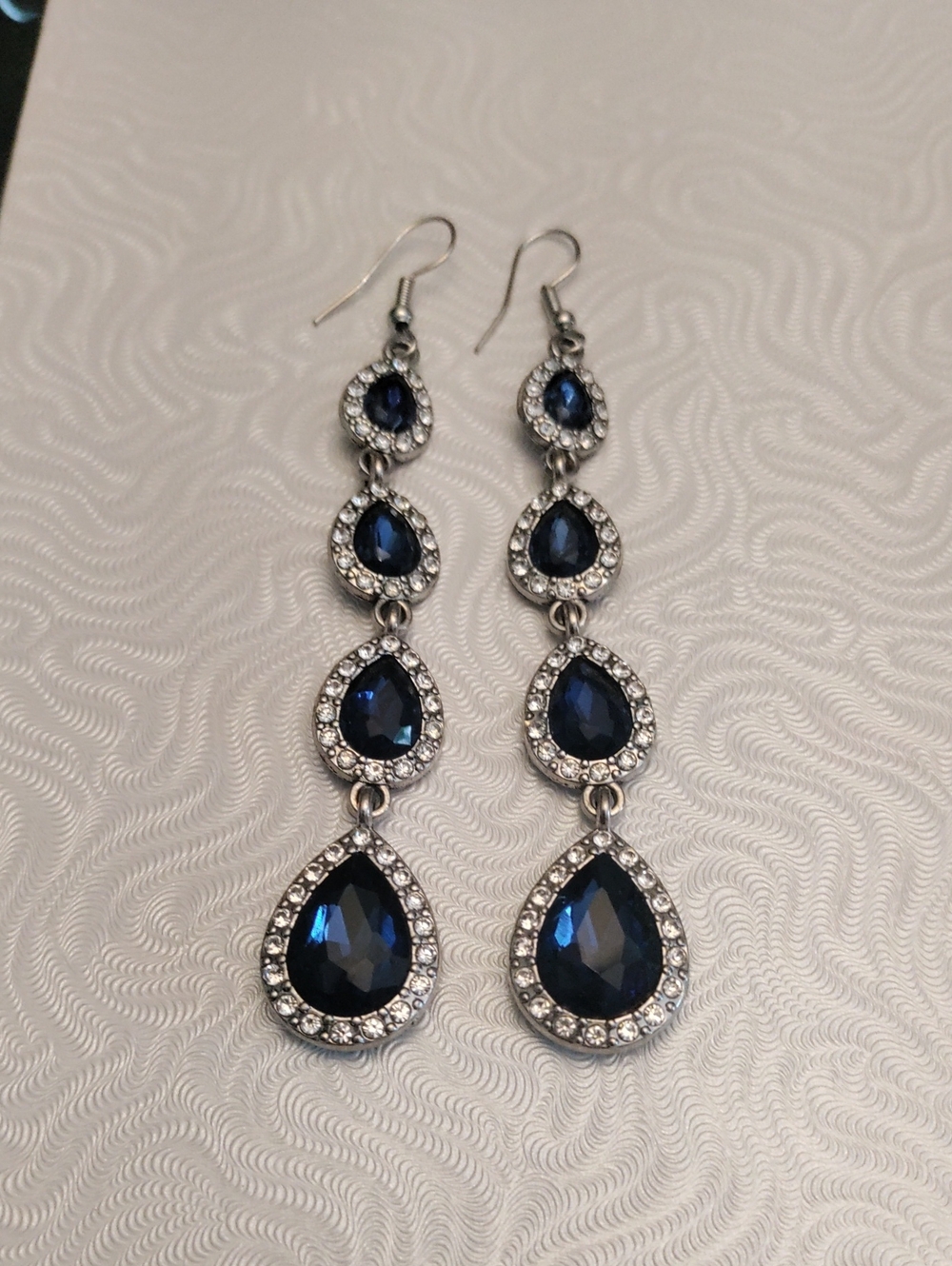 Elegant Blue & Clear Graduated Teardrop Dangle Earrings
